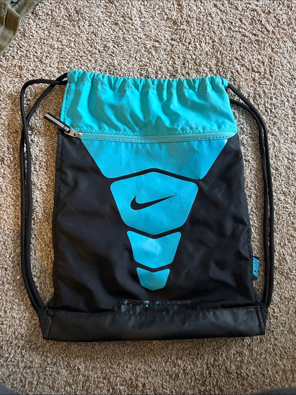 Nike Black & Teal Men’s Drawstring Backpack